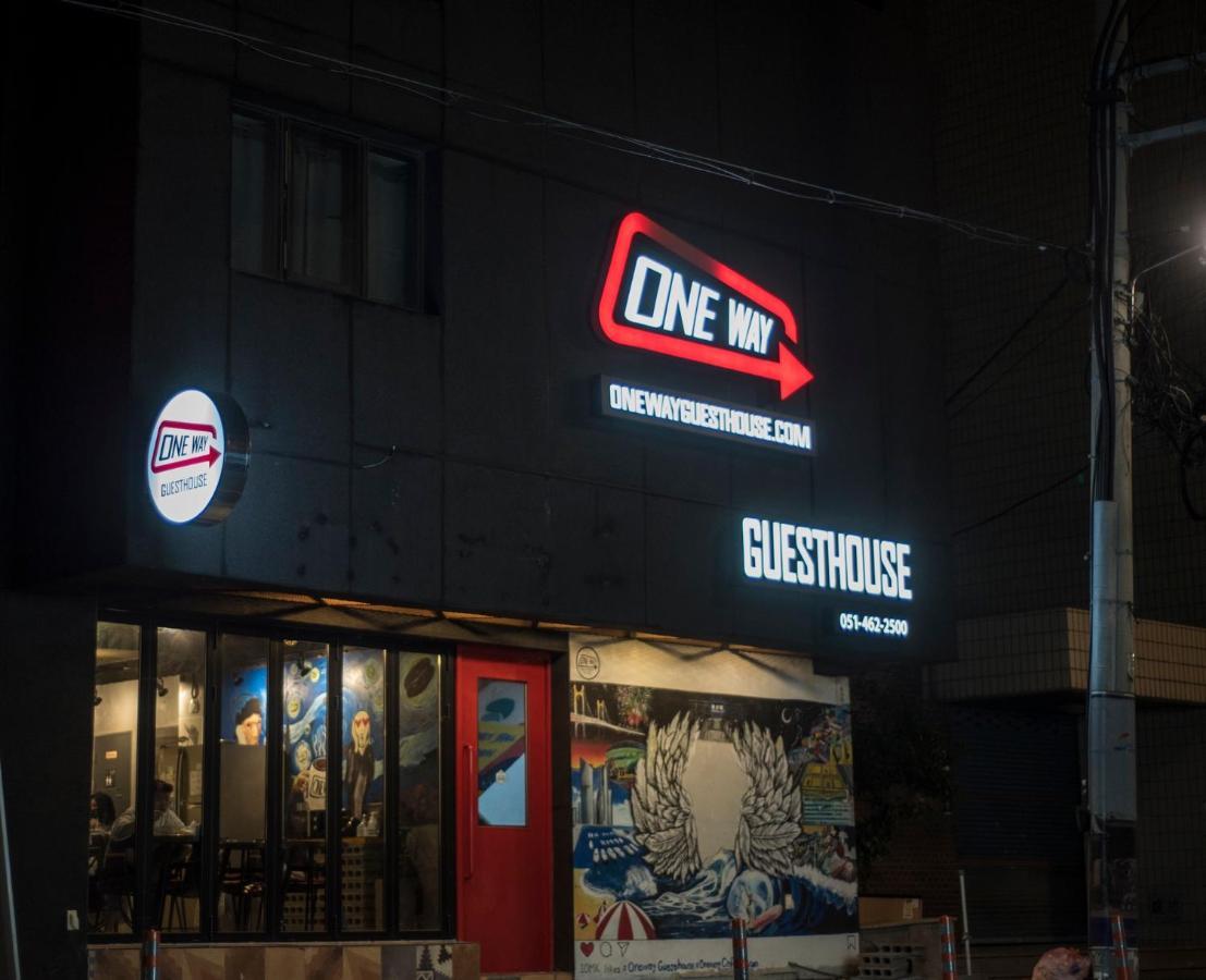 One Way Guesthouse Пусан Екстер'єр фото