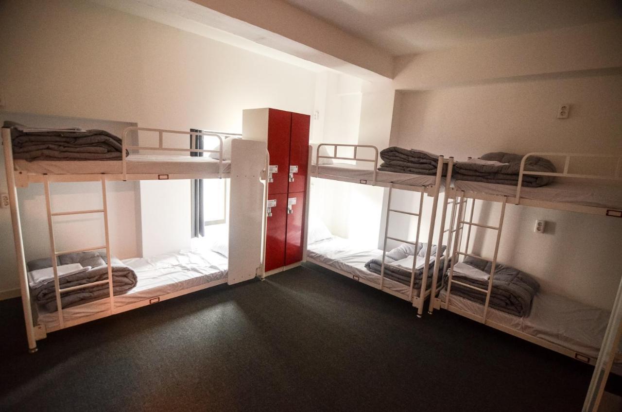 One Way Guesthouse Пусан Номер фото