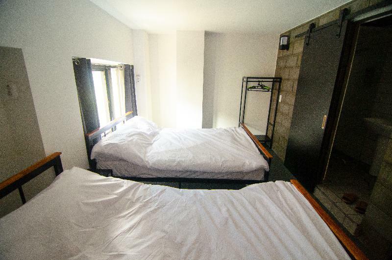 One Way Guesthouse Пусан Екстер'єр фото