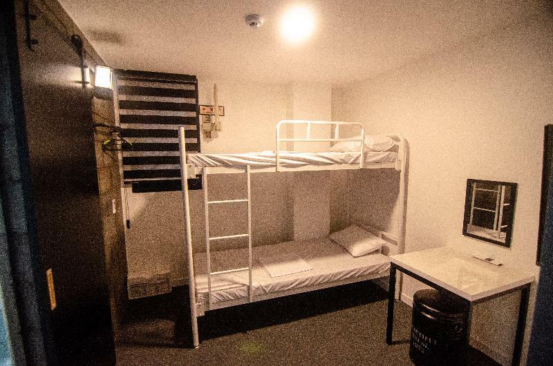 One Way Guesthouse Пусан Екстер'єр фото